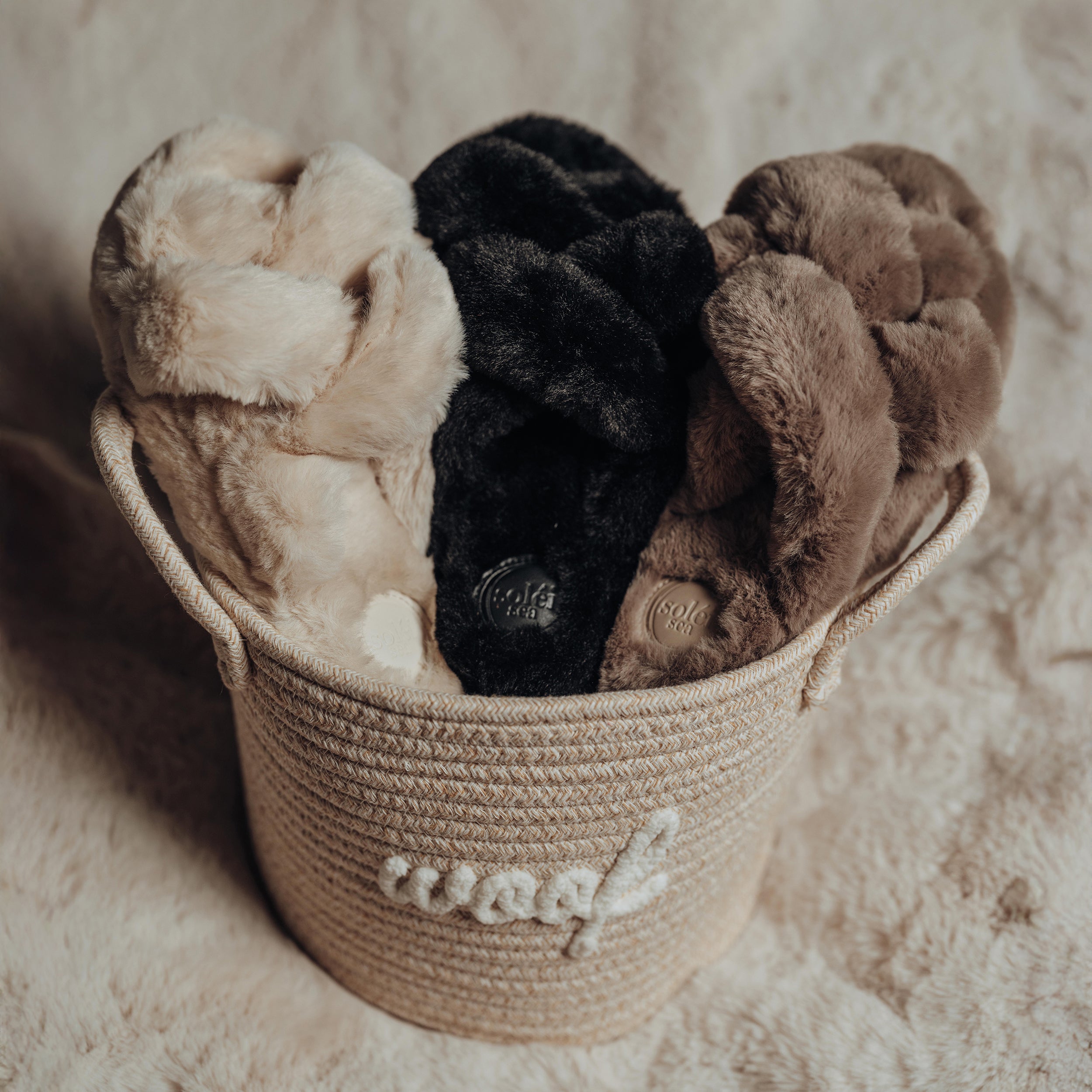 NEVIE faux fur slipper in Black, view 5